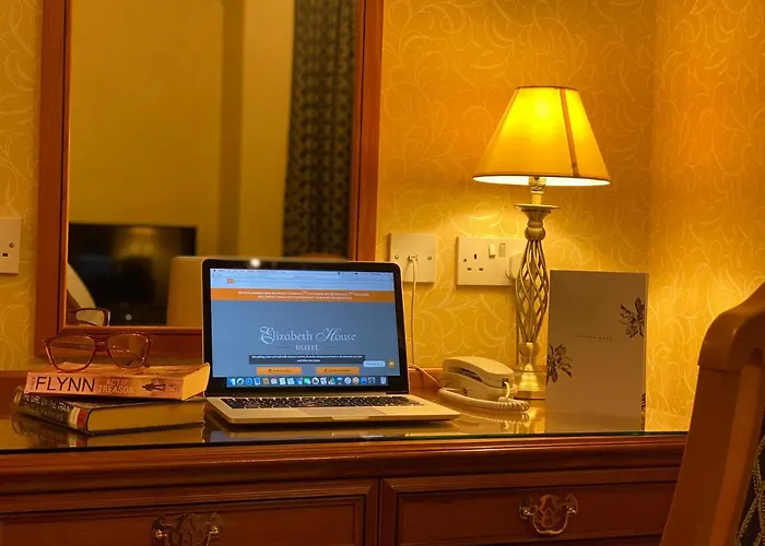 Top Hotels by Mayflower Cruise Terminal