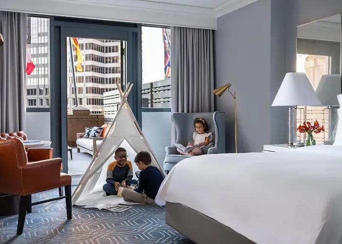 Top Atlanta Marriott Marquis Hotels for Refined Stays