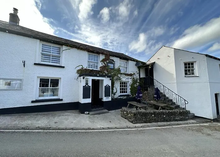 The Best Hotels in Fowey for Coastal Charm