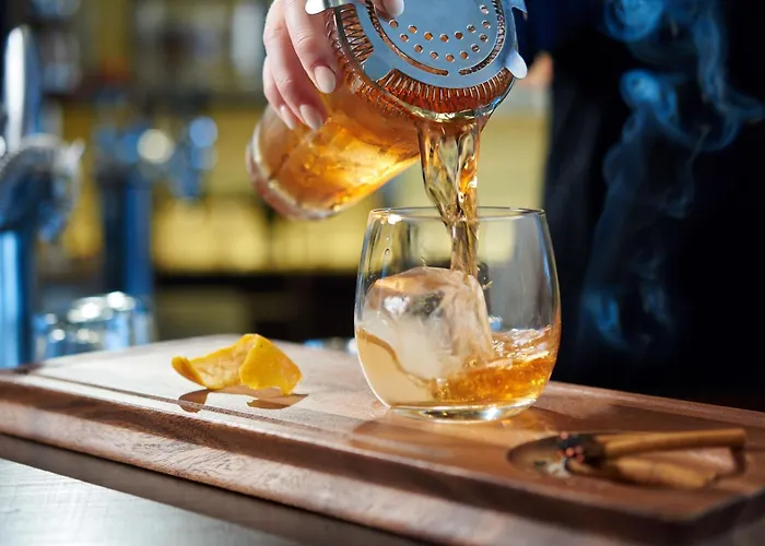 Top Hotels Close to Philadelphia Expo Center