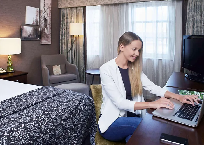 Best Hotels in Exeter England to Explore City Charm