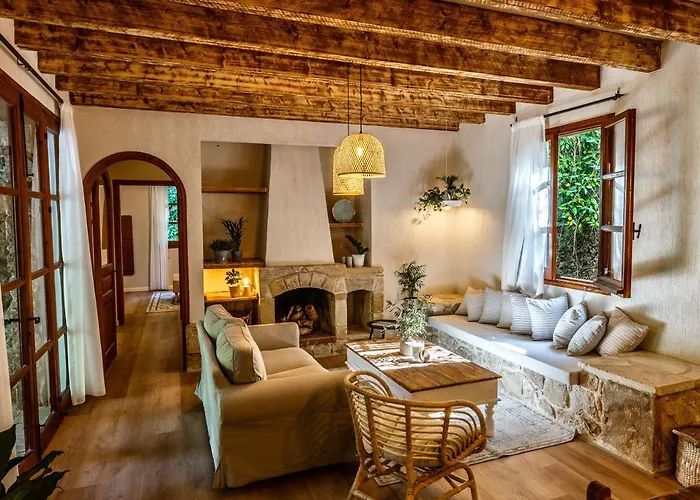 Best Small and Friendly Hotels in Paphos