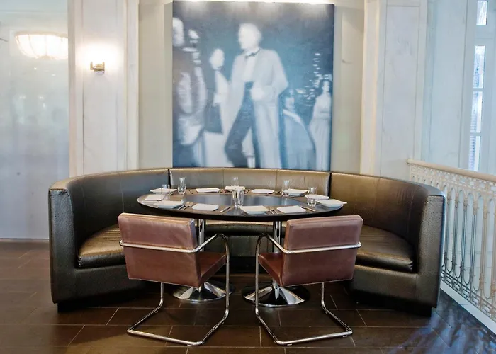 Top Accommodation Options in Vibrant Midtown Atlanta