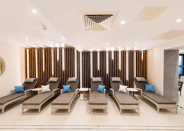 Finest 4-Star Hotels in Sidmouth, Devon