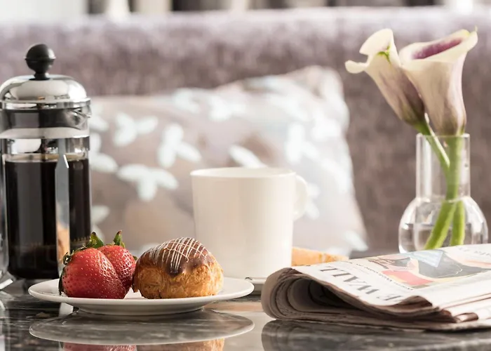 Best Hotels with Bars in Vibrant Atlanta